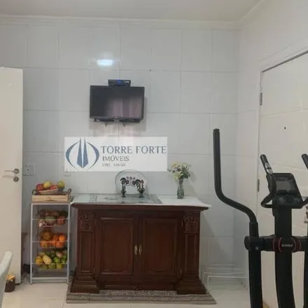 Buy this 3 bed apartment on Rua André Mendes in Jardim da Saúde, São Paulo - SP