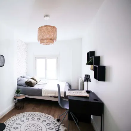Rent this 5 bed room on 28 Montée Saint-Barthélémy in 69005 Lyon, France