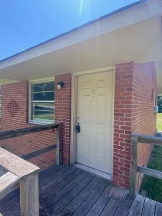 Rent this 1 bed house on 114 Hadley Drive in Clarksville, TN 37042