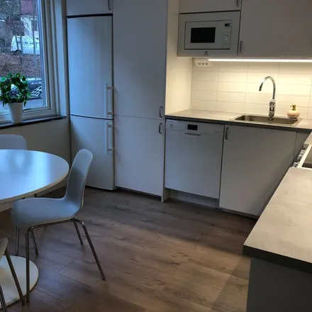 Rent this 2 bed apartment on Valhallavägen 14A in 371 41 Karlskrona, Sweden