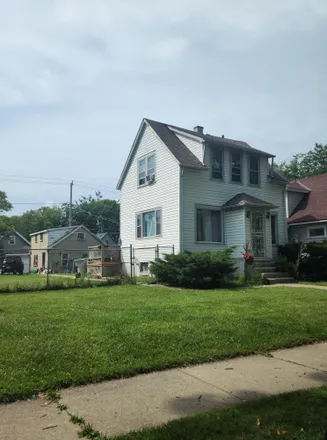 Buy this 2 bed house on 4617 North 37th Street in Milwaukee, WI 53209