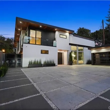Buy this 6 bed house on 3834 Laurel Canyon Boulevard in Los Angeles, CA 91604