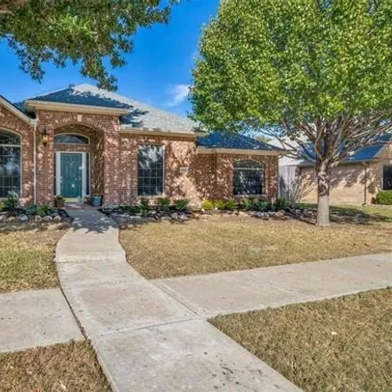 Buy this 3 bed house on 6605 Oxford Lane in The Colony, TX 75056