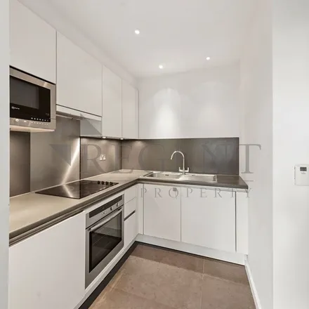 Rent this 1 bed apartment on Chelsea Harbour in Thames Avenue, London