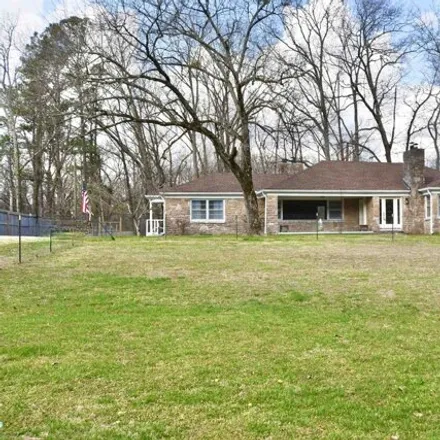 Buy this 3 bed house on 2389 US 70 in Madison County, TN 38305