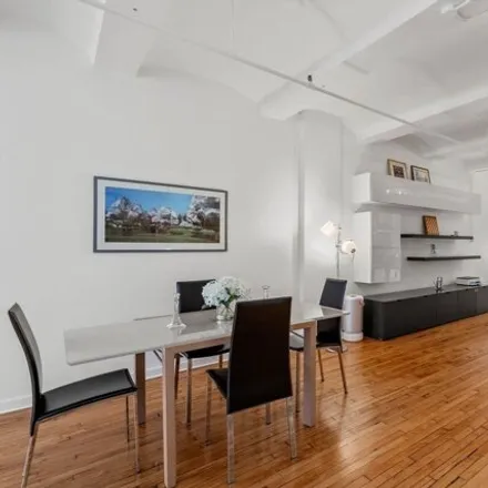 Image 3 - 121, 123 Beach Street, Boston, MA 02111, USA - Condo for sale