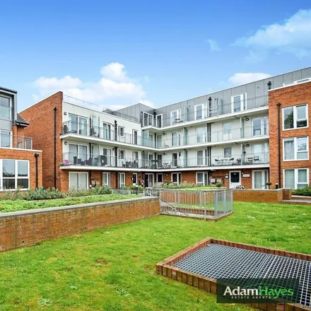 Image 3 - Nursery Road, London, N2 9RA, United Kingdom - Apartment for rent