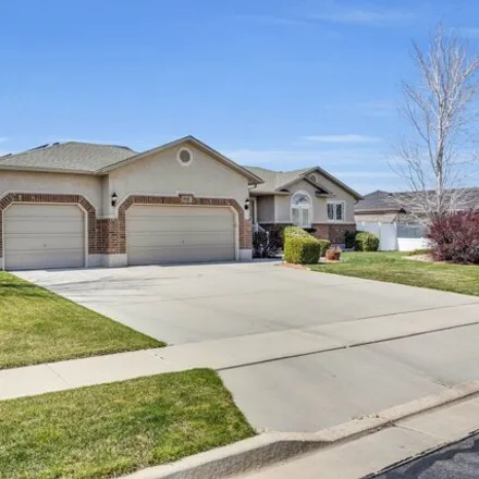 Image 2 - 5155 Wisteria Way, West Jordan, UT 84081, USA - House for sale