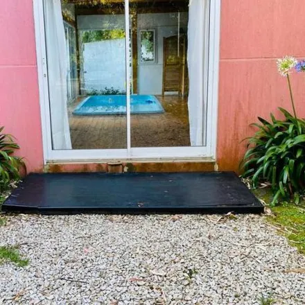 Rent this 2 bed house on Bosque de Peralta Ramos in Toscana, Alfar