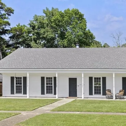 Buy this 3 bed house on 2144 Palmwood Drive in Royal Oak, Baton Rouge