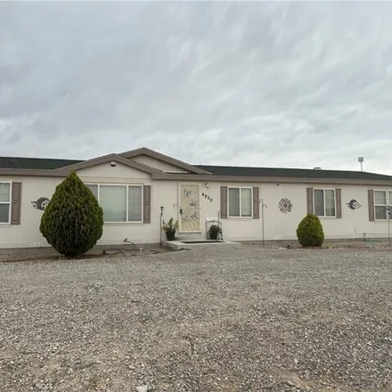 Image 2 - 4822 Donner Street, Pahrump, NV 89048, USA - Apartment for sale