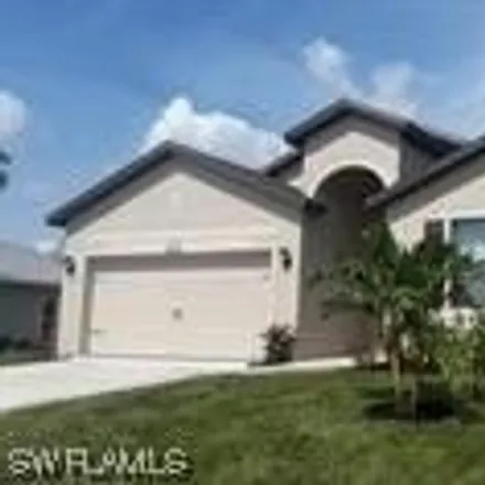 Image 2 - 507 Northeast 19th Place, Cape Coral, FL 33909, USA - House for rent
