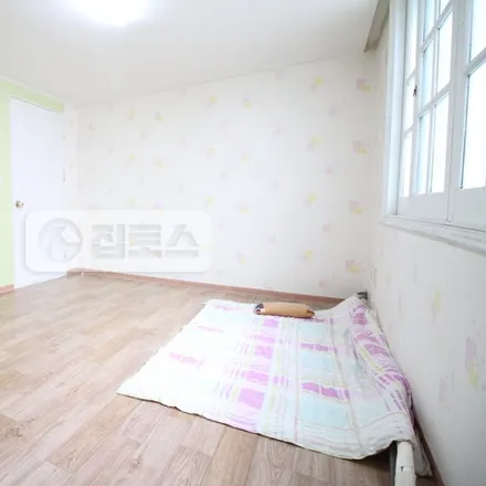 Rent this 2 bed apartment on 서울특별시 강남구 논현동 20-5