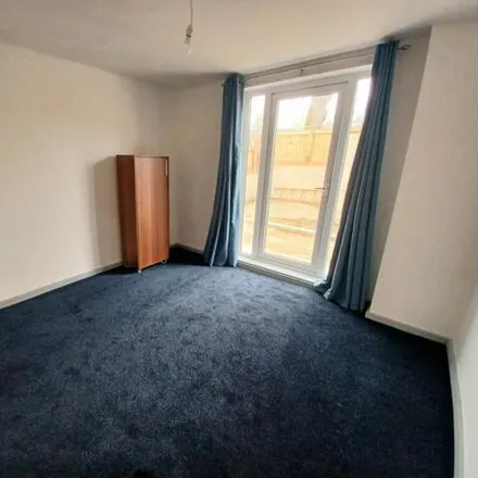 Image 9 - Kingdom Hall, Stainbeck Road, Leeds, LS7 2QY, United Kingdom - Apartment for rent