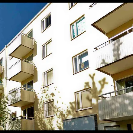 Rent this 4 bed apartment on Nygatan 52A in 582 20 Linköping, Sweden