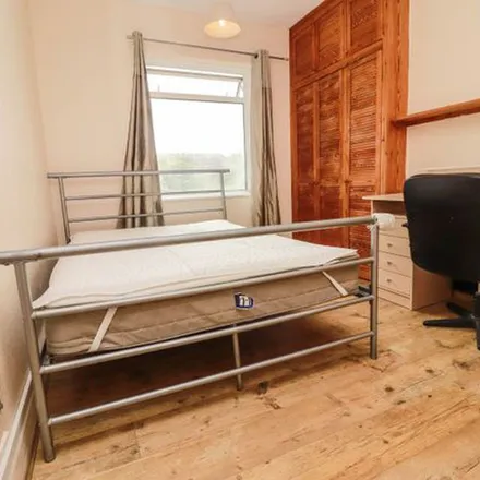 Rent this 4 bed duplex on 45 Honeysuckle Road in Hampton Park, Southampton