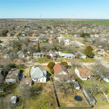 Image 4 - 806 E Limestone Ave, Mart, Texas, 76664 - House for sale