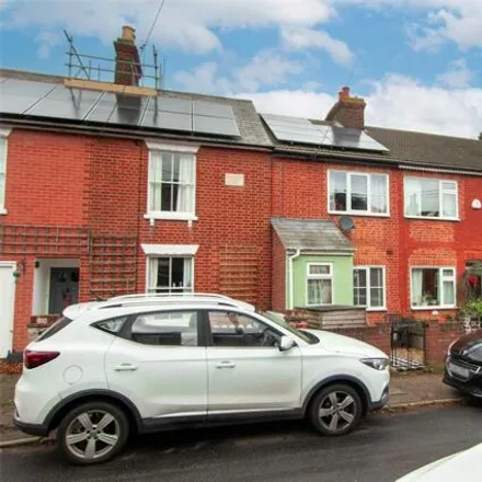 Buy this 2 bed townhouse on Parkfield Street in Rowhedge, CO5 7EL