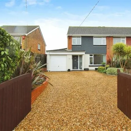 Buy this 3 bed duplex on Church Lane in Fawley, SO45 1DL