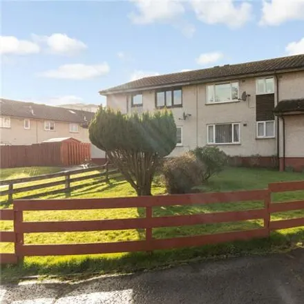 Buy this 2 bed townhouse on Holmhills Place in Cambuslang, G72 8RH