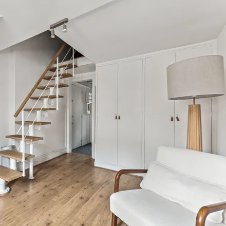 Image 4 - 3 Rue de Courcelles, 75008 Paris, France - Apartment for rent