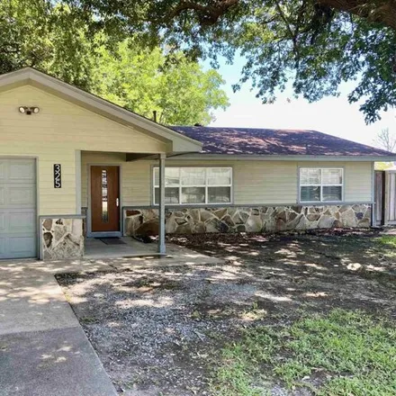 Image 2 - 325 Henry Dr, Bridge City, Texas, 77611 - House for sale