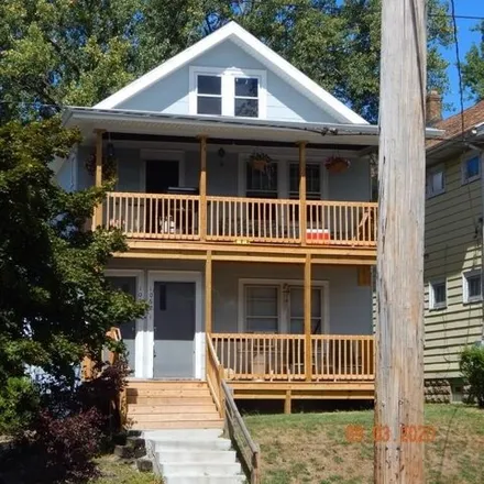 Buy this 2 bed house on 1062 West 4th Street in Erie, PA 16507