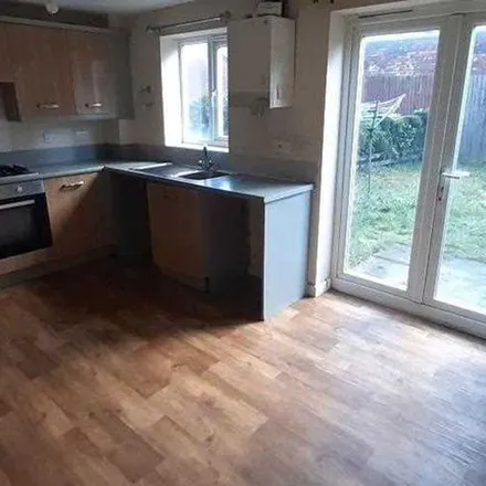 Rent this 4 bed apartment on Paprika Close in Manchester, M11 2LR