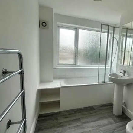 Image 3 - Otterburn Place, Hazel Grove, SK2 5LD, United Kingdom - Apartment for sale