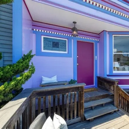 Buy this 3 bed house on 1114 Diamond Street in San Francisco, CA 94114