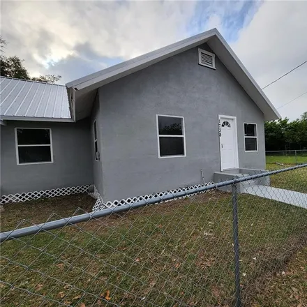Image 2 - 1738 2nd Street Northeast, Winter Haven, FL 33881, USA - House for sale
