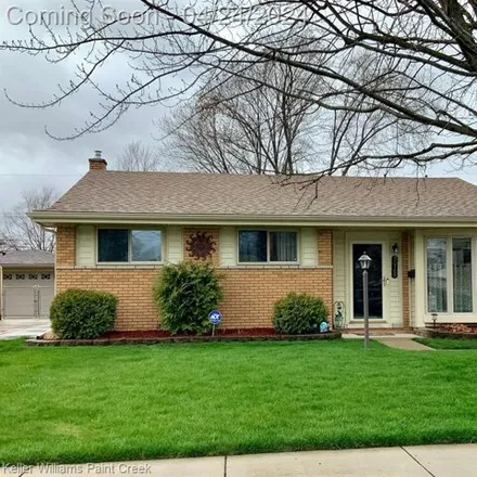 Buy this 3 bed house on 30797 Calahan Road in Roseville, MI 48066