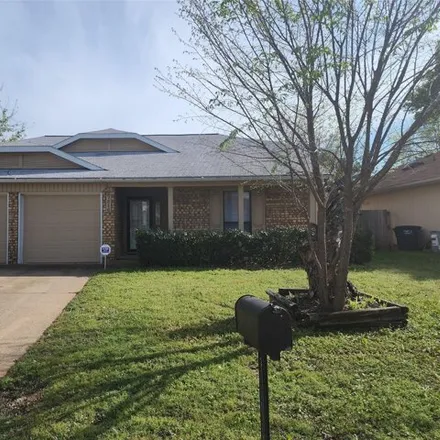Rent this 3 bed house on 7516 Down Hill Drive in Fort Worth, TX 76120