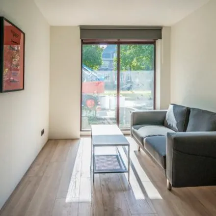 Rent this 3 bed room on Eisenhowerlaan 110J in 2517 KL The Hague, Netherlands