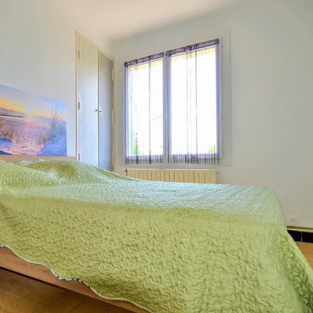 Rent this 3 bed house on La Verne in 42210 Saint-Laurent-la-Conche, France
