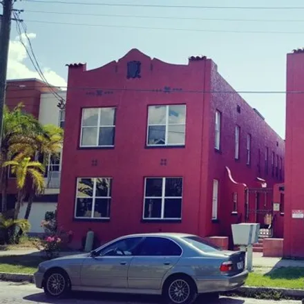 Rent this 2 bed apartment on Tampa Fire Station 3 in 103 South Newport Avenue, Tampa
