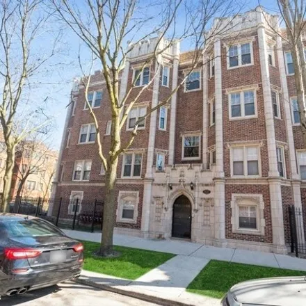 Buy this 2 bed condo on 2301-2339 East 70th Place in Chicago, IL 60649