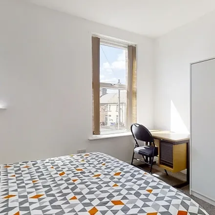 Rent this 4 bed apartment on Shoreham Street/Clough Road in Shoreham Street, Cultural Industries