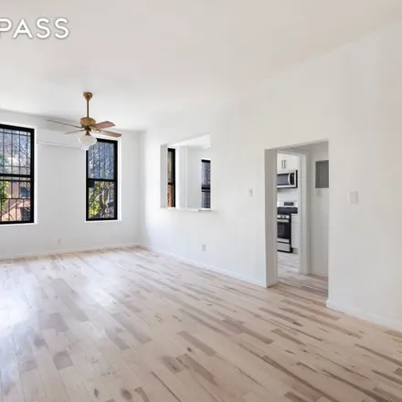 Rent this 3 bed townhouse on 177 Atlantic Avenue in New York, NY 11201