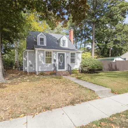 Image 2 - 194 West Leicester Avenue, Norfolk, VA 23503, USA - House for sale