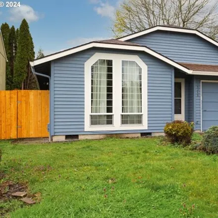 Buy this 3 bed house on 14248 Southwest Fanno Creek Court in Tigard, OR 97224