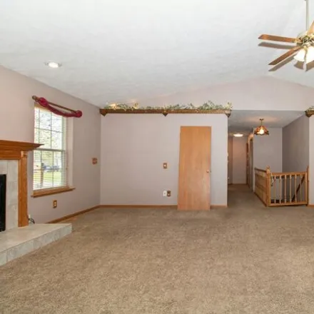 Image 5 - 180 North Gadwall Lane, Downs, McLean County, IL 61736, USA - House for sale