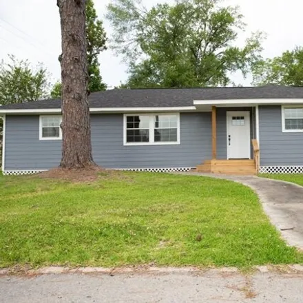 Buy this 3 bed house on 433 North Grand Avenue in DeQuincy, Calcasieu Parish
