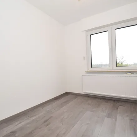 Rent this 4 bed apartment on Hausarztpraxis Zimmermann in Am Kirchplatz, 26219 Bösel