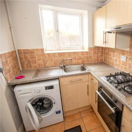 Image 5 - 11 Staple Hill Road, Bristol, BS16 5AA, United Kingdom - House for sale