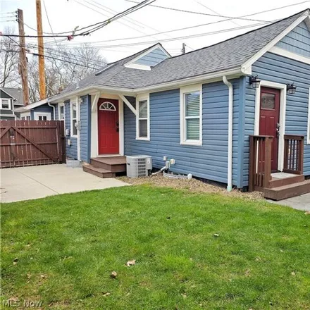 Buy this 1 bed house on 3928 Bridge Avenue in Cleveland, OH 44102