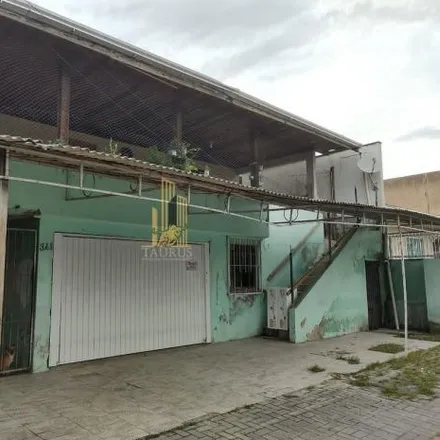 Buy this 6 bed house on Avenida Santa Catarina in Jardim Praiamar, Itapema - SC