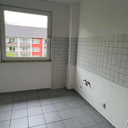 Image 5 - Mozartstraße 25, 47226 Duisburg, Germany - Apartment for rent