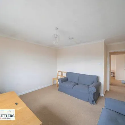 Image 2 - Broomhill Court, Stirling, FK9 5AF, United Kingdom - Apartment for rent