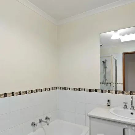 Image 3 - 252 Dorset Road, Croydon VIC 3136, Australia - Apartment for rent